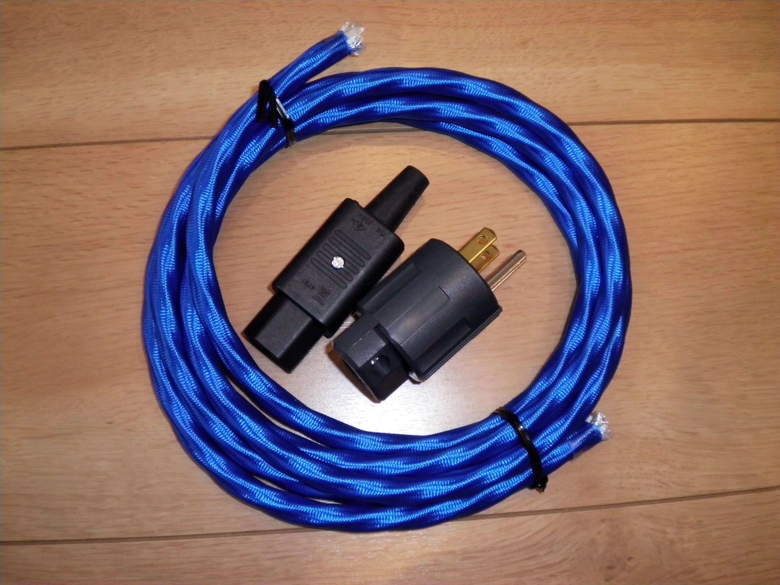 ORB Pro Custom Power Cable 2m  電源ケーブル